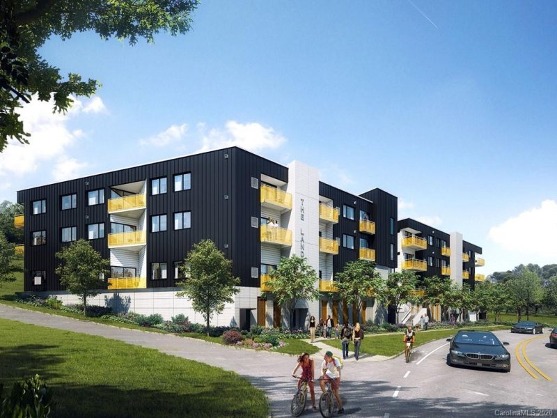 Property image 2 at 68 Craven Street, Asheville, NC 28806