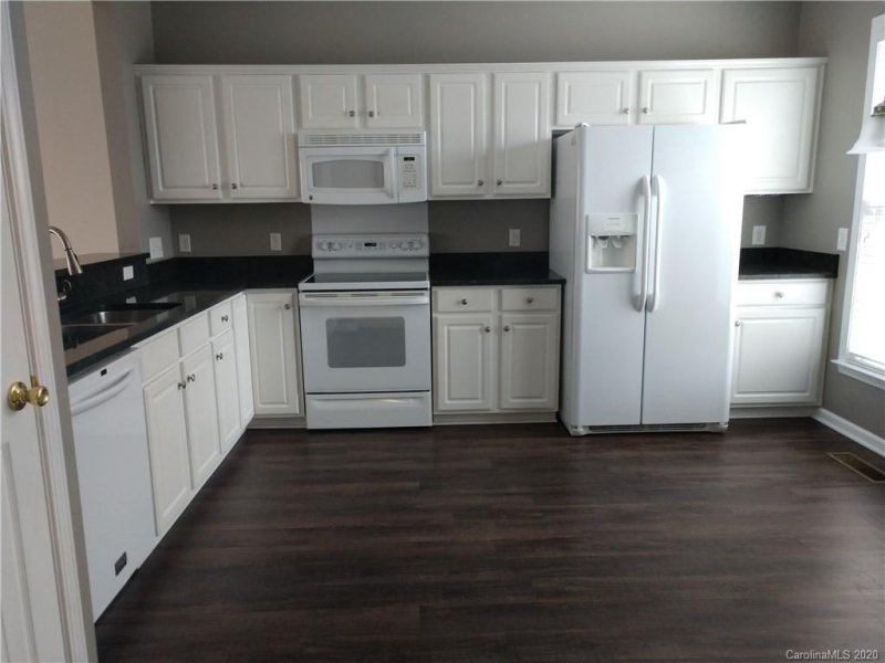 Property image 4 at 10436 Winslet Drive, Charlotte, NC 28277