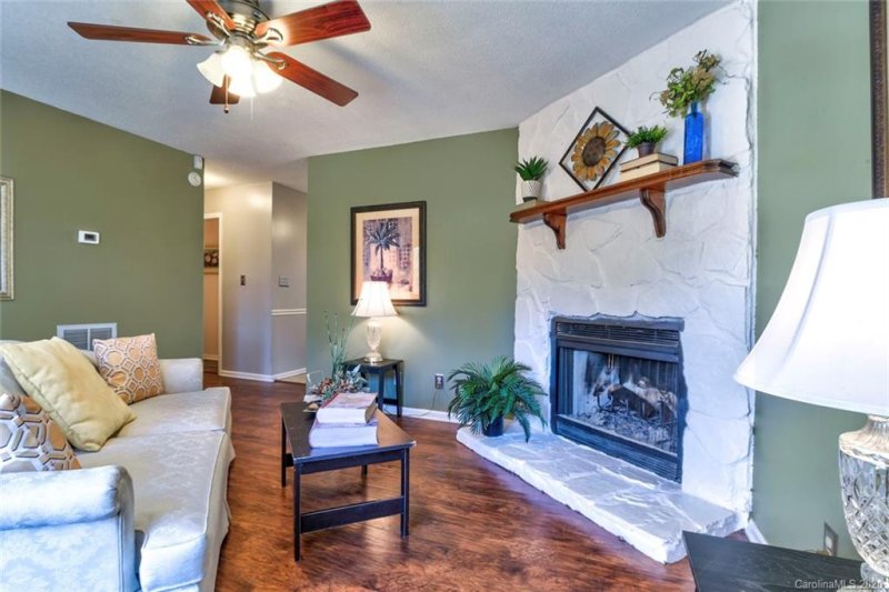 Property image 4 at 2008 Sarn Court, Gastonia, NC 28054