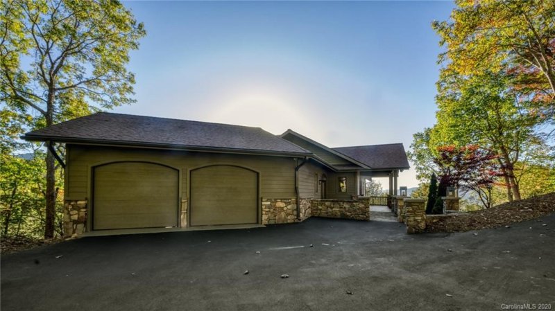 Property image 2 at 71 Timber Park Drive, Black Mountain, NC 28711