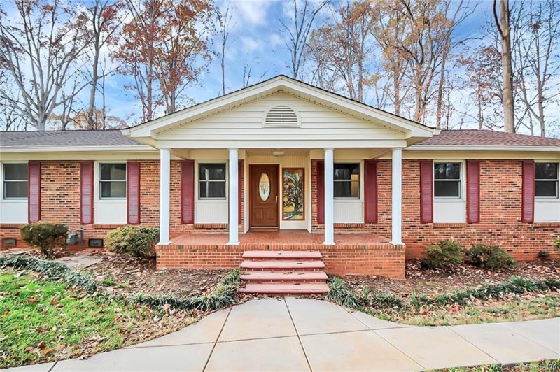 Property image 2 at 7201 Ridge Lane Road, Charlotte, NC 28262