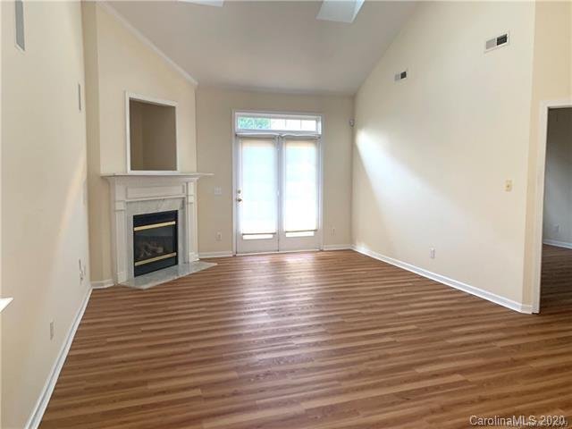 Property image 3 at 9110 Scarcliff Lane, Charlotte, NC 28277