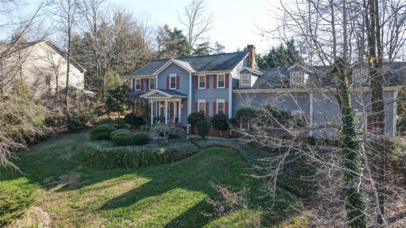 Property image 2 at 427 Spruce Place, Concord, NC 28025