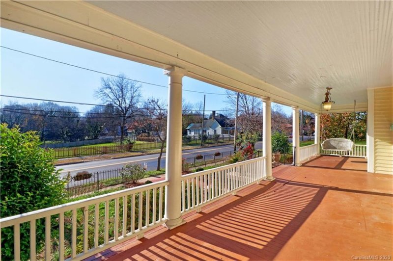 Property image 3 at 514 W Front Street, Statesville, NC 28677