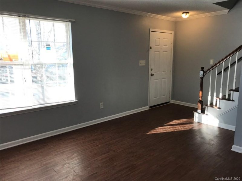 Property image 2 at 1300 Braveheart Lane, Charlotte, NC 28216