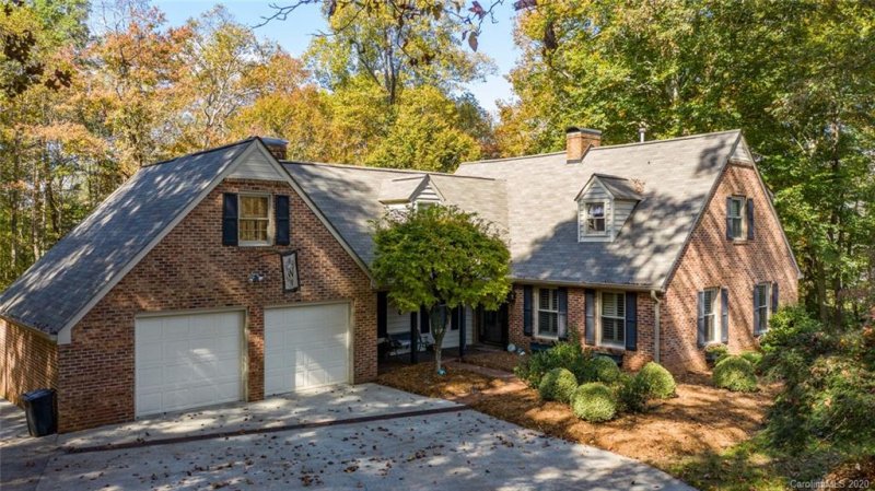 Property image 3 at 231 Camelot Drive, Morganton, NC 28655