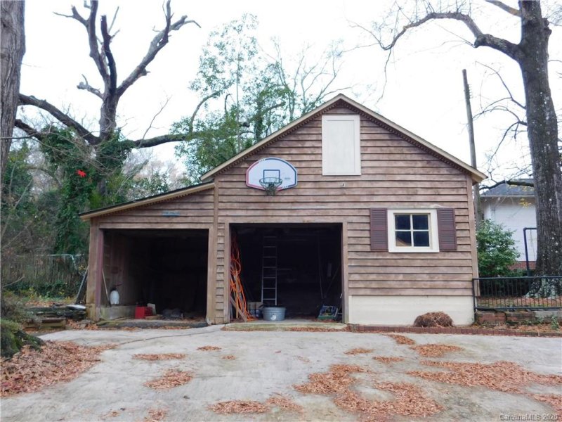 Property image 2 at 1012 Main Street, Albemarle, NC 28001