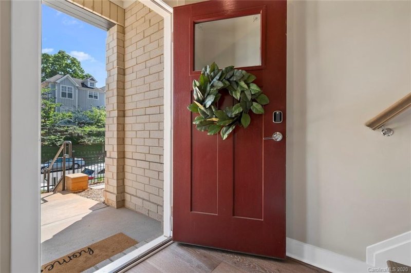 Property image 3 at 1571 Duckworth Avenue, Charlotte, NC 28208