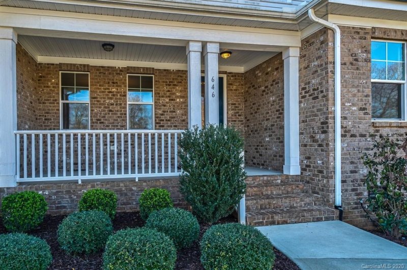 Property image 3 at 646 Houston Road, Troutman, NC 28166