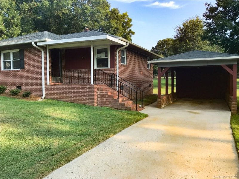 Property image 4 at 115 Peachtree Street, Belmont, NC 28012