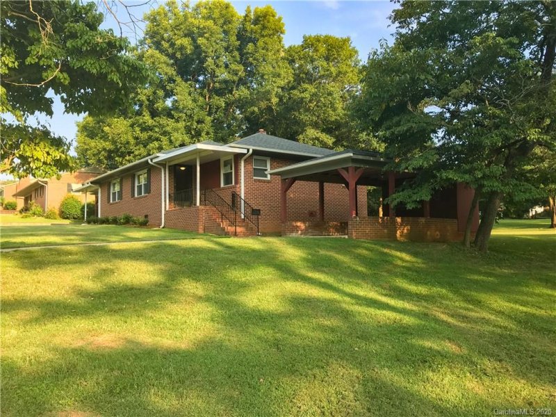 Property image 5 at 115 Peachtree Street, Belmont, NC 28012