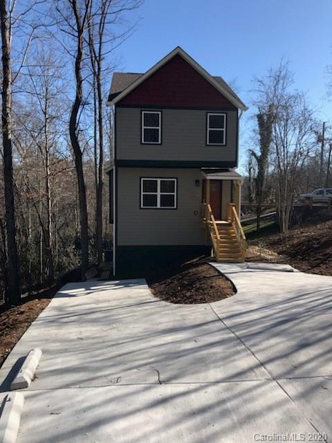 Property image 2 at 8 Crestwood Lane, Candler, NC 28715