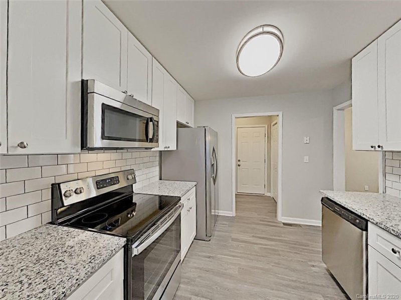 Property image 4 at 1011 White Water Circle, Belmont, NC 28012