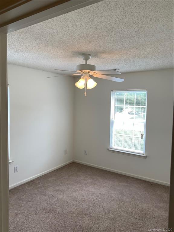 Property image 3 at 138 Springwood Lane, Mooresville, NC 28117