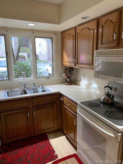 Property image 5 at 411 Britton Creek Drive, Hendersonville, NC 28791