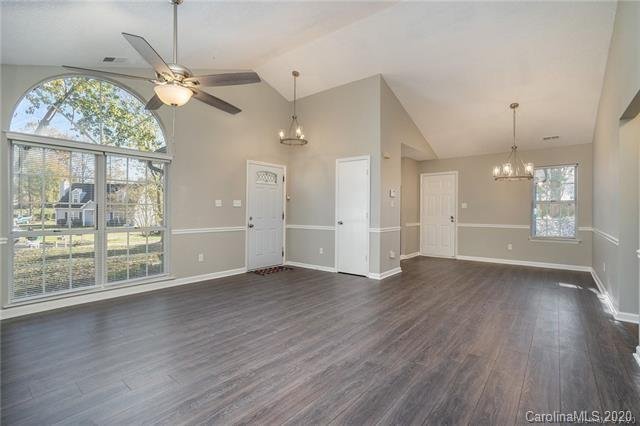 Property image 3 at 6103 Sunbridge Court, Charlotte, NC 28269