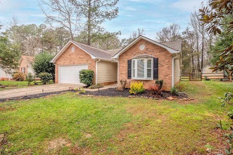 Property image 2 at 7300 Veranda Drive, Waxhaw, NC 28173