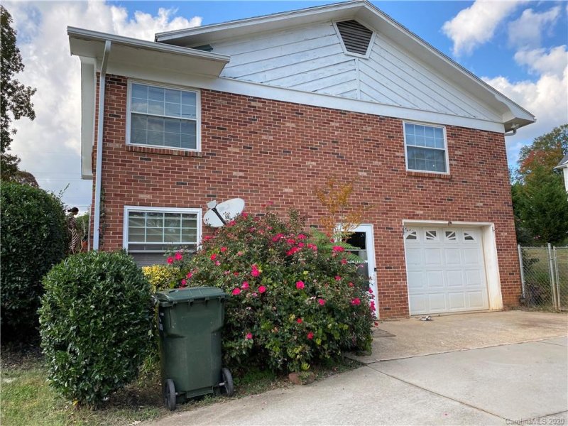 Property image 5 at 700 7th Street, Hickory, NC 28602