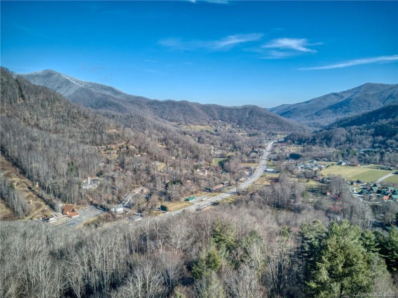 Property image 4 at 812 Setzer Cove Road, Maggie Valley, NC 28751