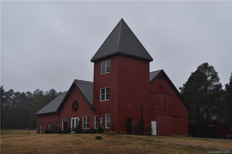 Property image 3 at 724 Bellegray Road, Clover, SC 29710