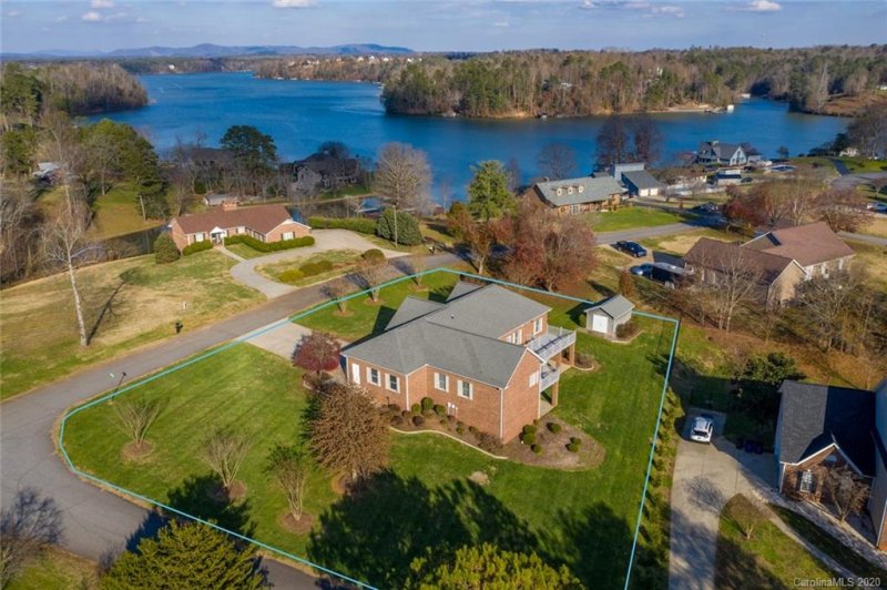 Property image 4 at 5771 Selkirk Drive, Hickory, NC 28601