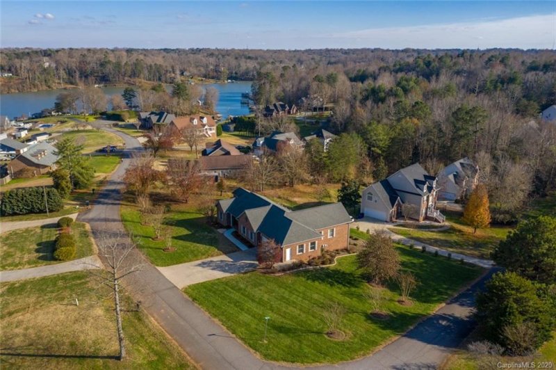 Property image 5 at 5771 Selkirk Drive, Hickory, NC 28601