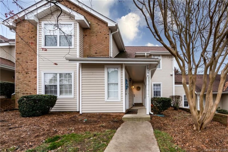 Property image 2 at 7829 Davinci Lane, Charlotte, NC 28226