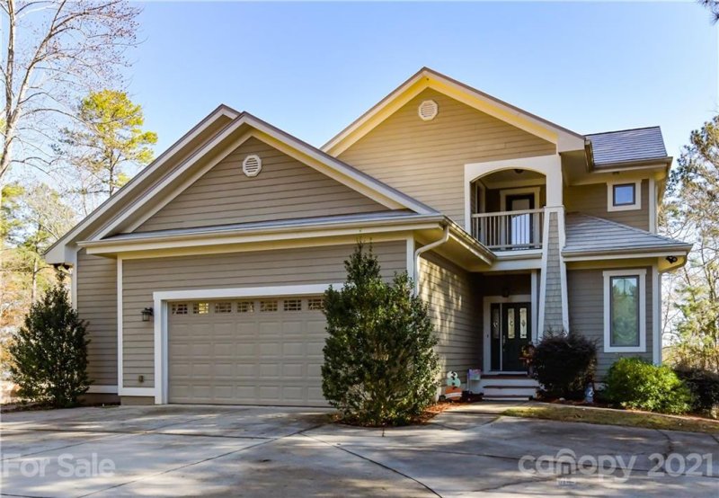 1221 Brunson Road