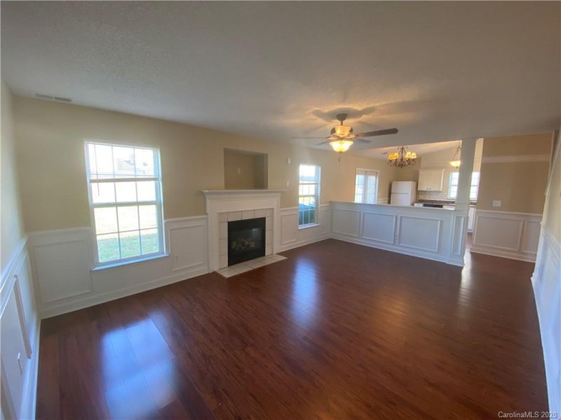 Property image 3 at 1408 Jordans Pond Lane, Charlotte, NC 28214