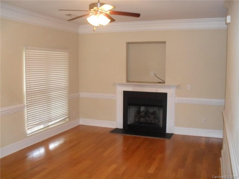 Property image 2 at 21014 Burlington Way, Cornelius, NC 28031