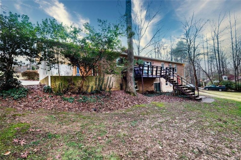 Property image 4 at 1305 36th Avenue Drive, Hickory, NC 28601