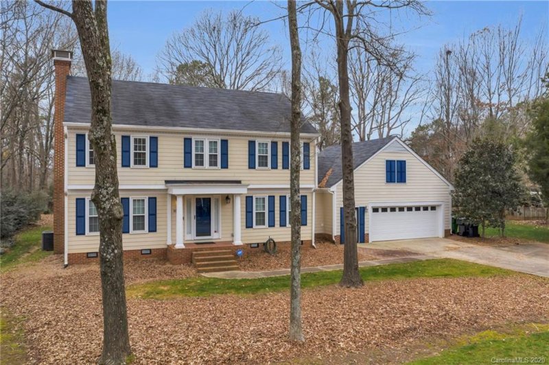 Property image 2 at 10646 S Hall Drive, Charlotte, NC 28270