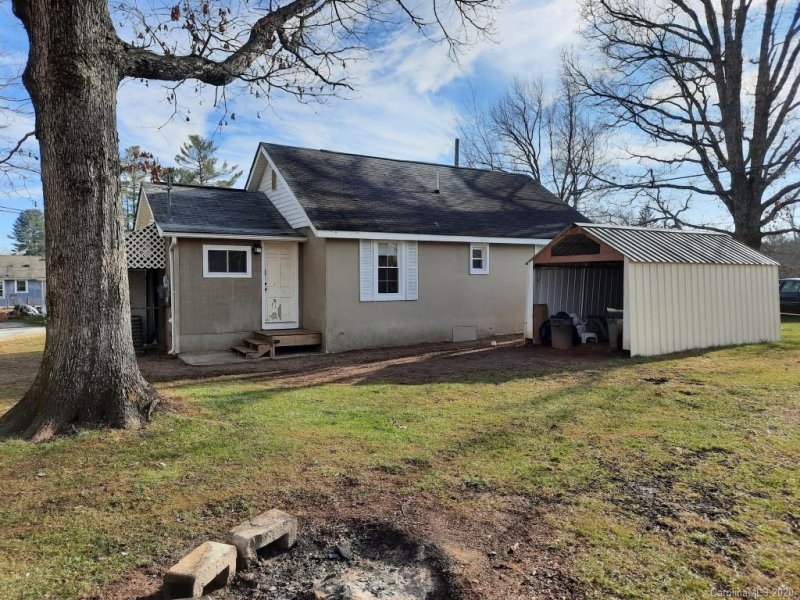 Property image 4 at 2308 Old Spartanburg Road, East Flat Rock, NC 28726