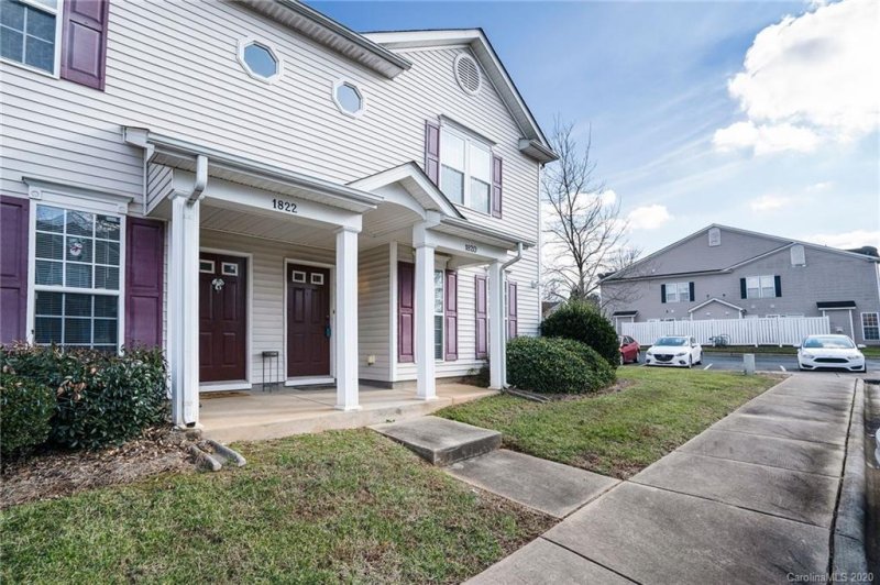 Property image 3 at 1820 Butterfly Lane, Charlotte, NC 28269