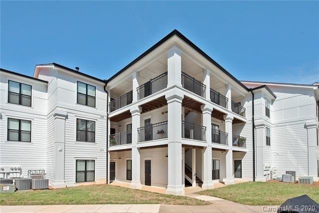 Property image 5 at 17810 Half Moon Lane, Cornelius, NC 28031