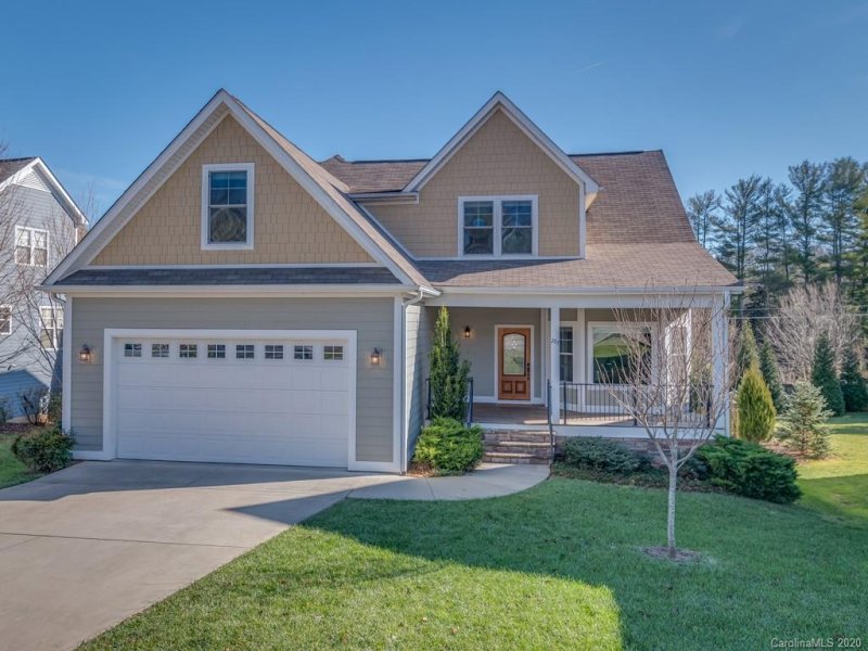 Property image 2 at 207 Nut Hatch Loop, Arden, NC 28704