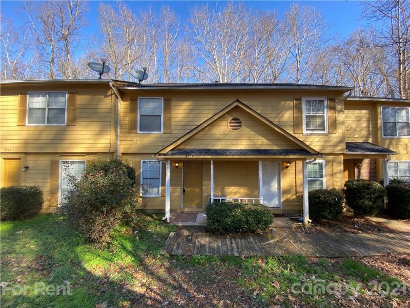 3949 Briarhill Drive