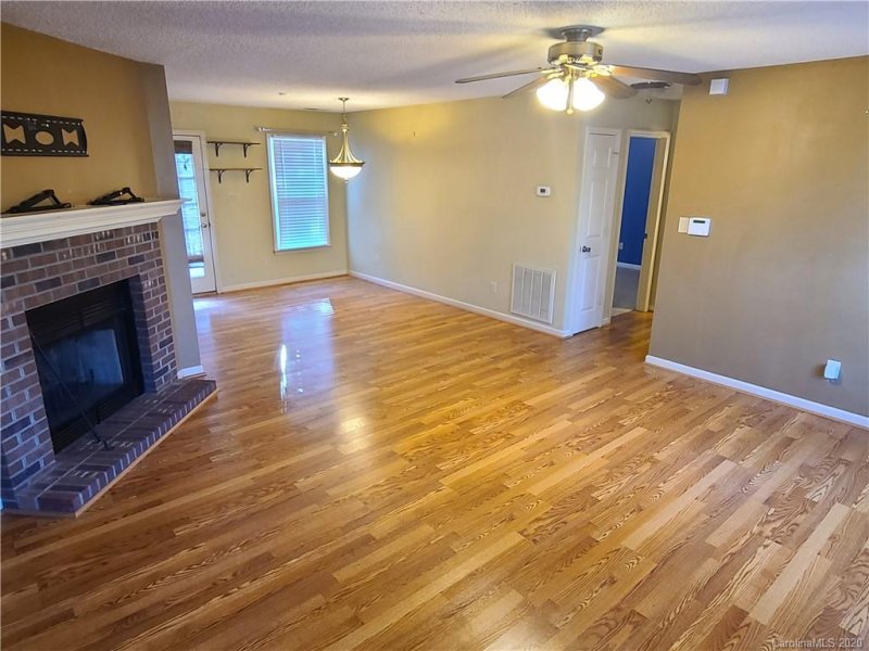 Property image 3 at 713 Painted Feather Lane, Conover, NC 28613