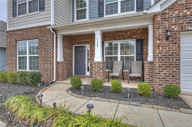 Property image 2 at 5421 Tilley Manor Drive, Matthews, NC 28105