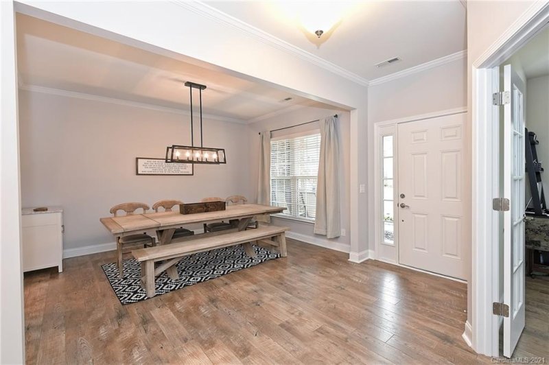 Property image 3 at 5421 Tilley Manor Drive, Matthews, NC 28105