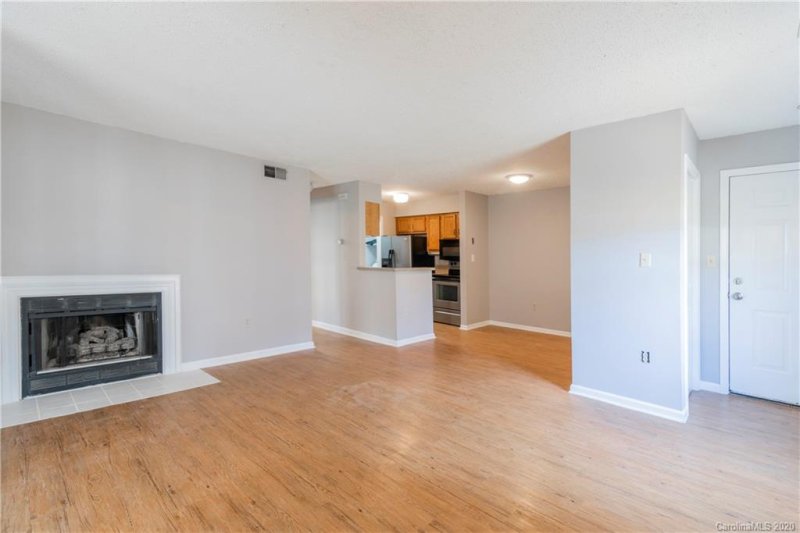 Property image 4 at 8117 Tremaine Court, Charlotte, NC 28227