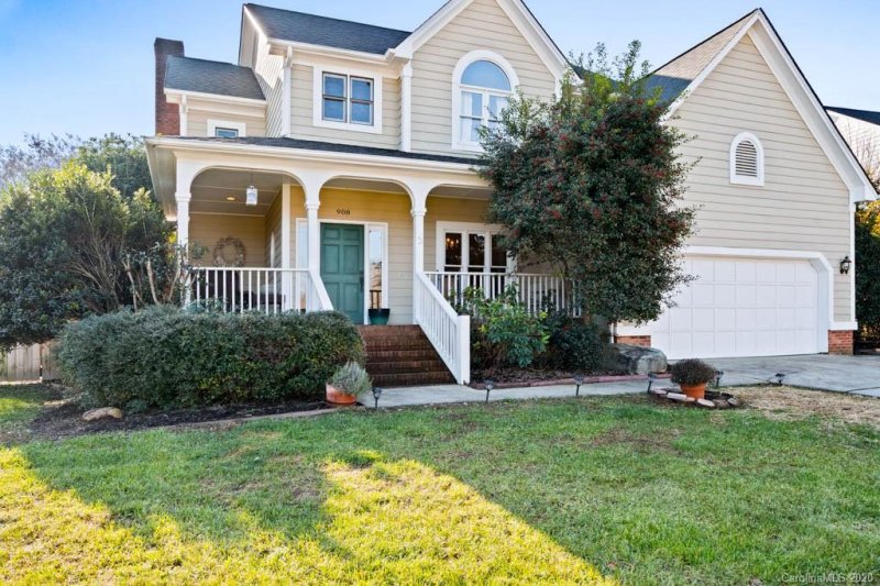 Property image 2 at 908 38th Avenue, Hickory, NC 28601