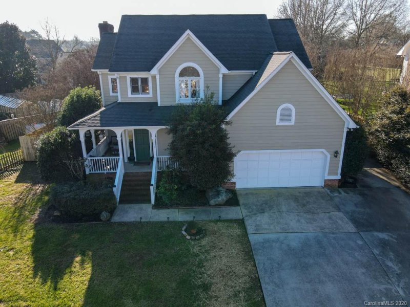 Property image 3 at 908 38th Avenue, Hickory, NC 28601