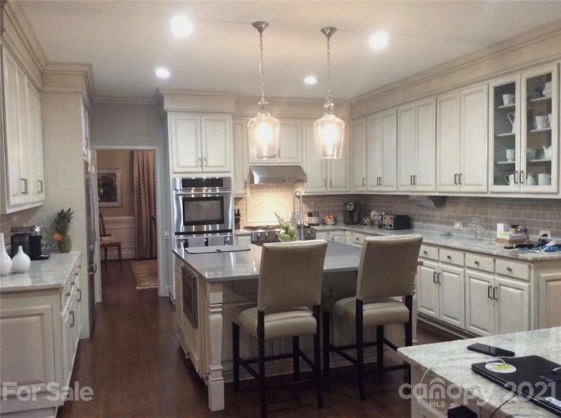Property image 2 at 1600 Windy Ridge Road, Charlotte, NC 28270