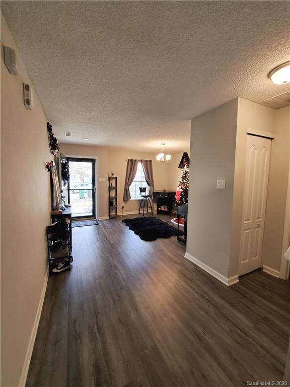 1429 Prairie Valley Drive