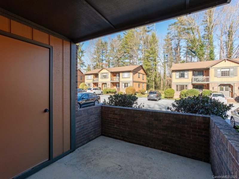 Property image 4 at 1761 Haywood Manor Road, Hendersonville, NC 28791