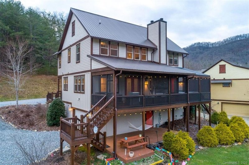 Property image 3 at 110 Sundrops Trail, Cullowhee, NC 28723