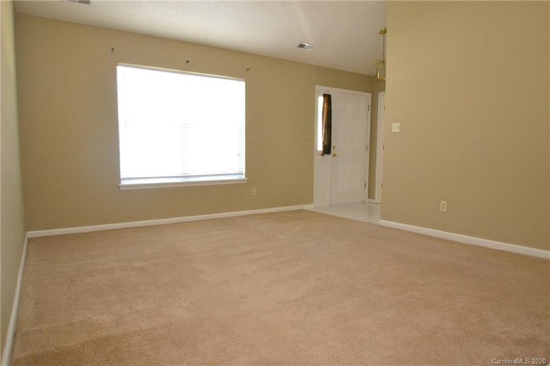 Property image 4 at 8200 Cadmium Court, Charlotte, NC 28215