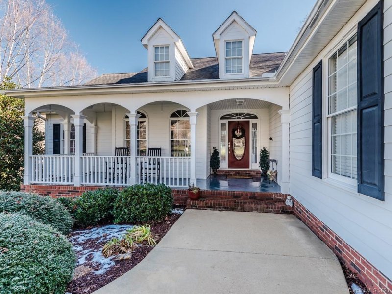 Property image 4 at 309 Scarlet Tanager Court, Arden, NC 28704