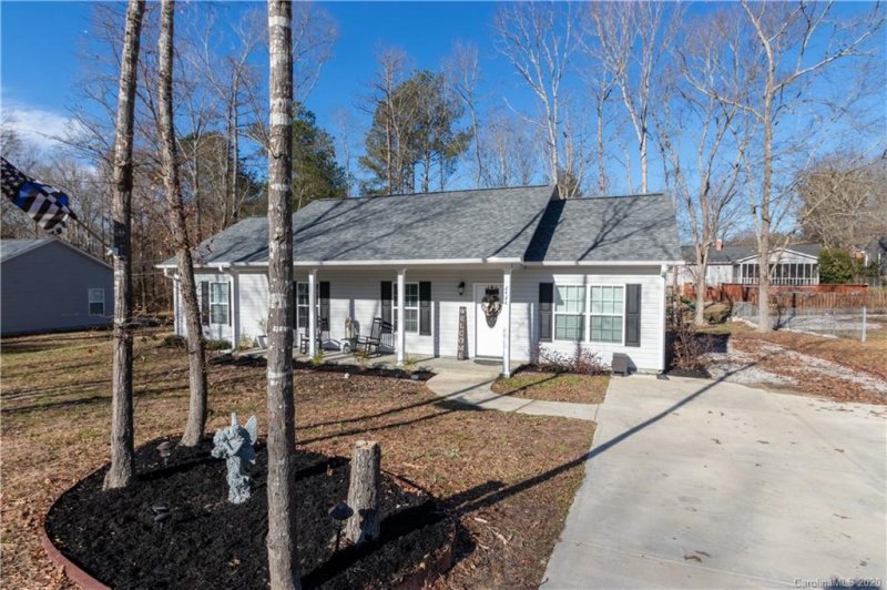 Property image 2 at 2428 Prince Drive, Lancaster, SC 29720